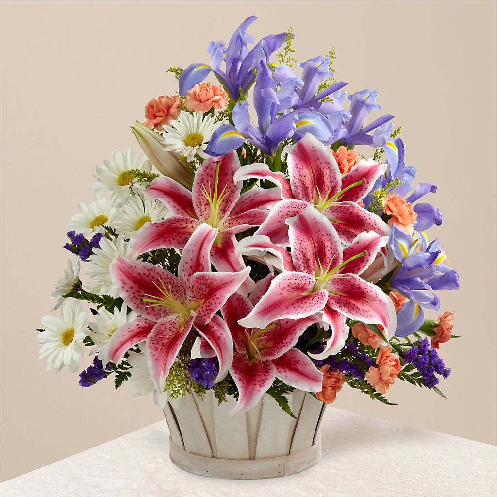 The Wondrous Nature Bouquet – Blooming Branches, Guttenberg IA