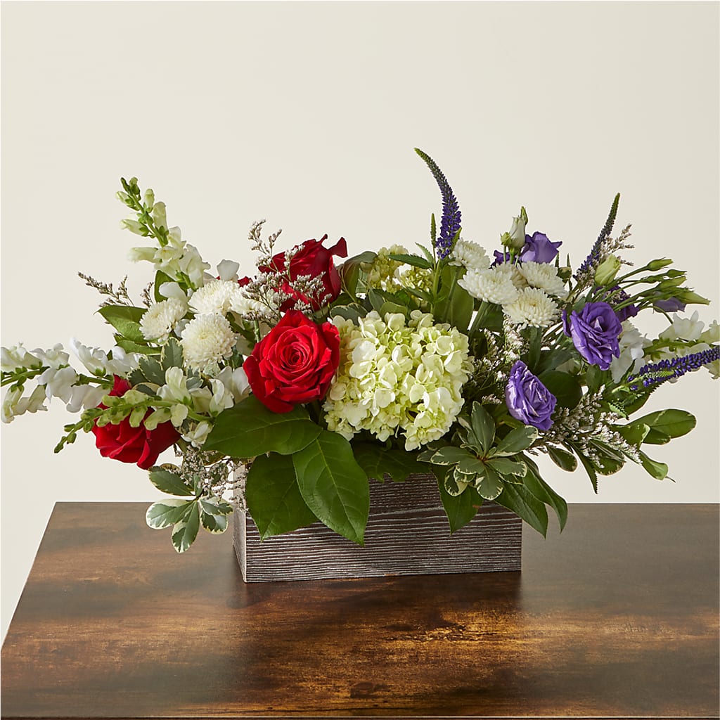 Sweet Magnolia Bouquet – Blooming Branches, Guttenberg IA
