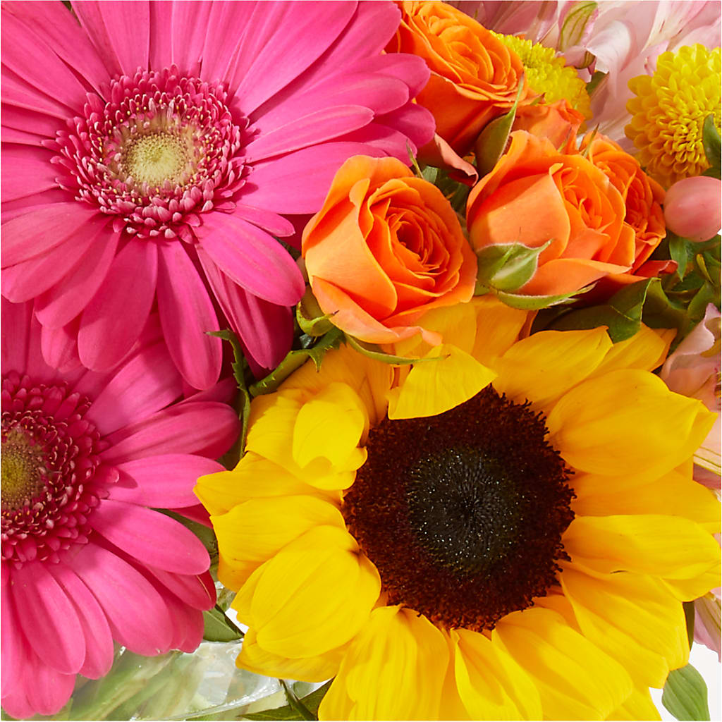 Florist Original Mixed Bouquet – Blooming Branches, Guttenberg IA