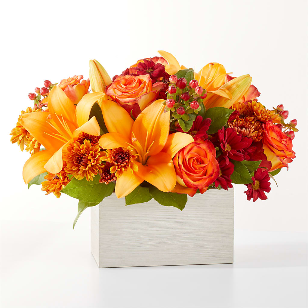 Backyard Bonfire Bouquet – Blooming Branches, Guttenberg IA