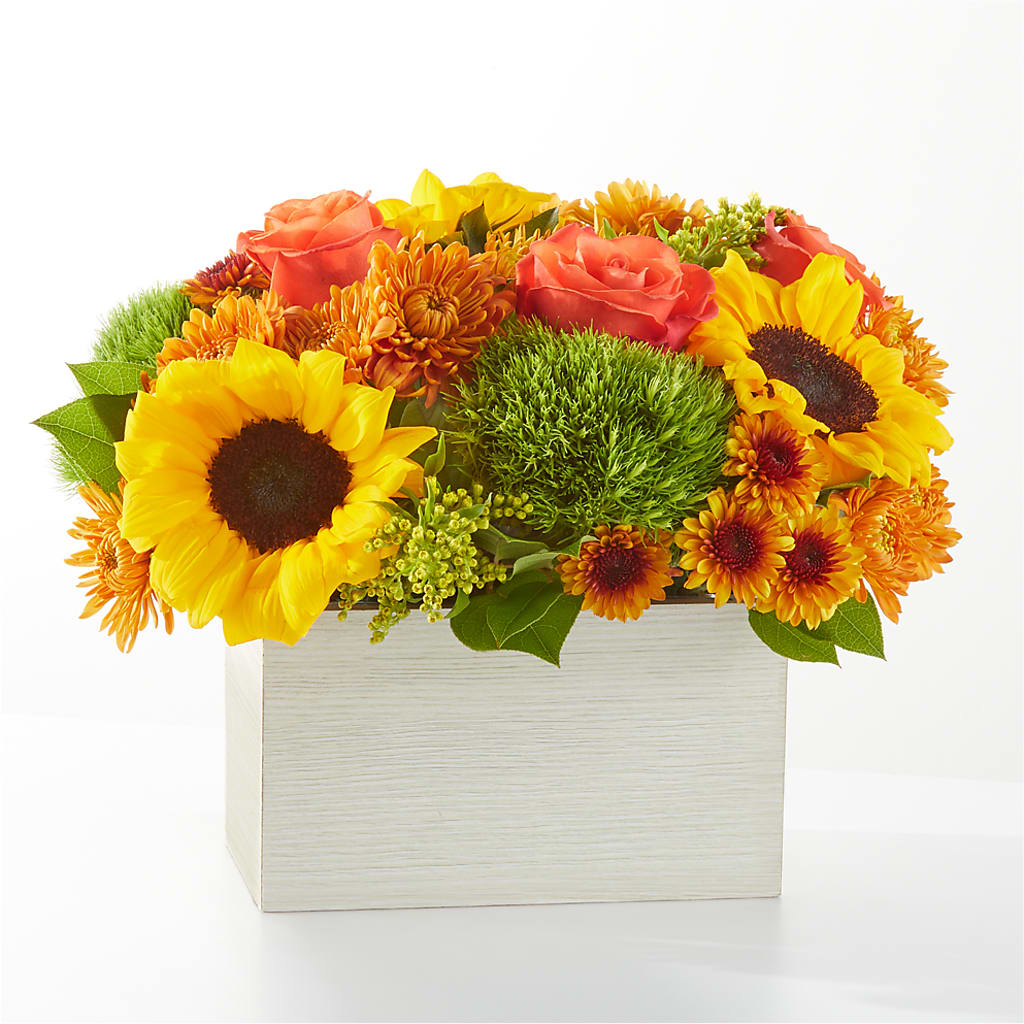 Farmer’s Market Stroll Bouquet – Blooming Branches, Guttenberg IA