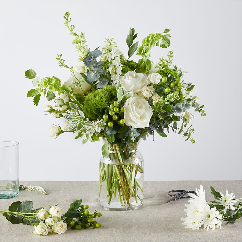 Irish Garden - A Florist Original – Blooming Branches, Guttenberg IA