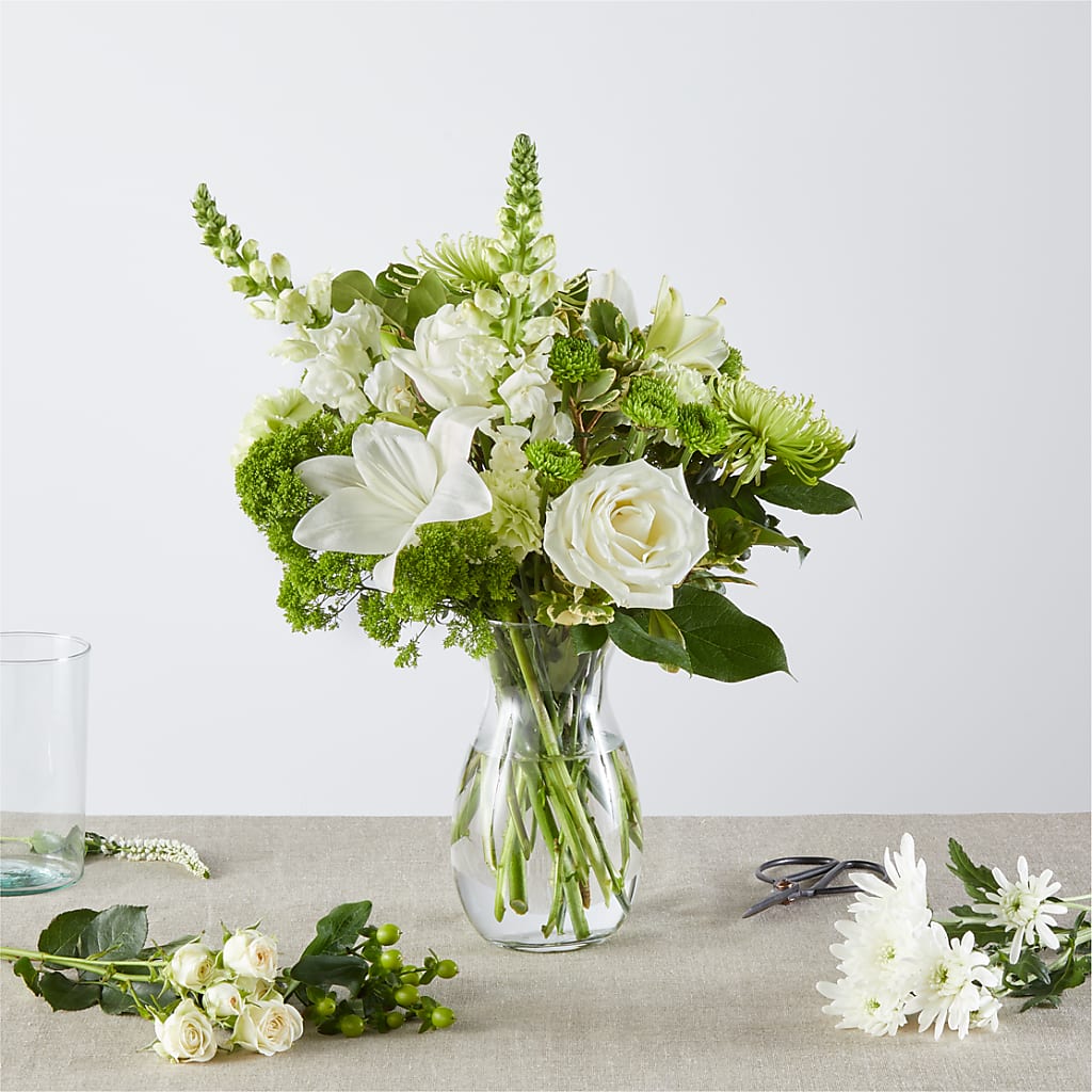 Irish Garden - A Florist Original – Blooming Branches, Guttenberg IA