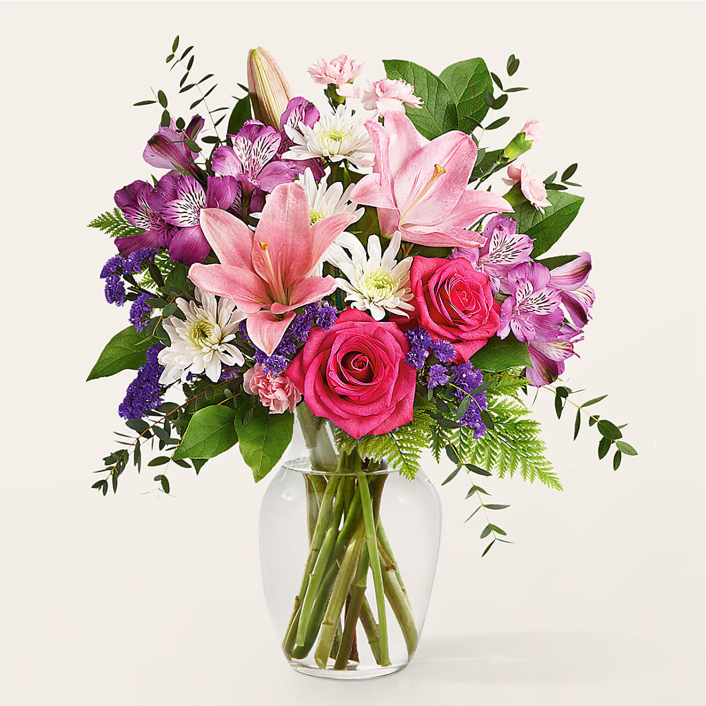 Lace & Pearls Bouquet – Blooming Branches, Guttenberg IA