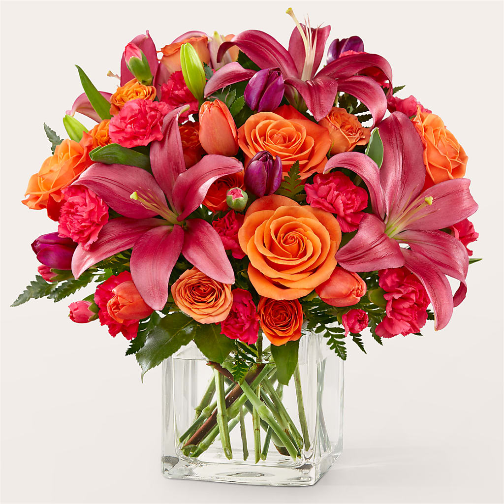 Lucky Lily Bouquet – Blooming Branches, Guttenberg IA
