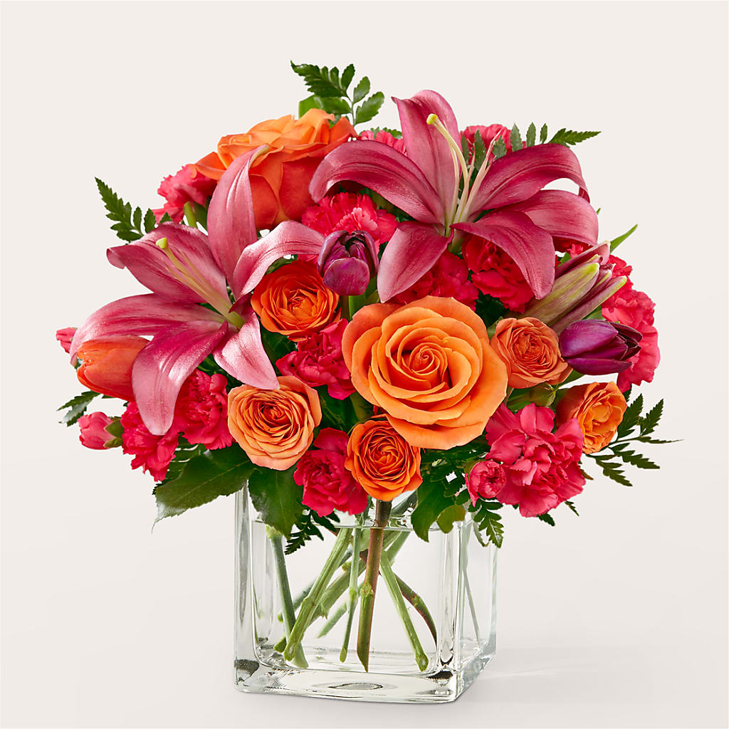 Lucky Lily Bouquet – Blooming Branches, Guttenberg IA
