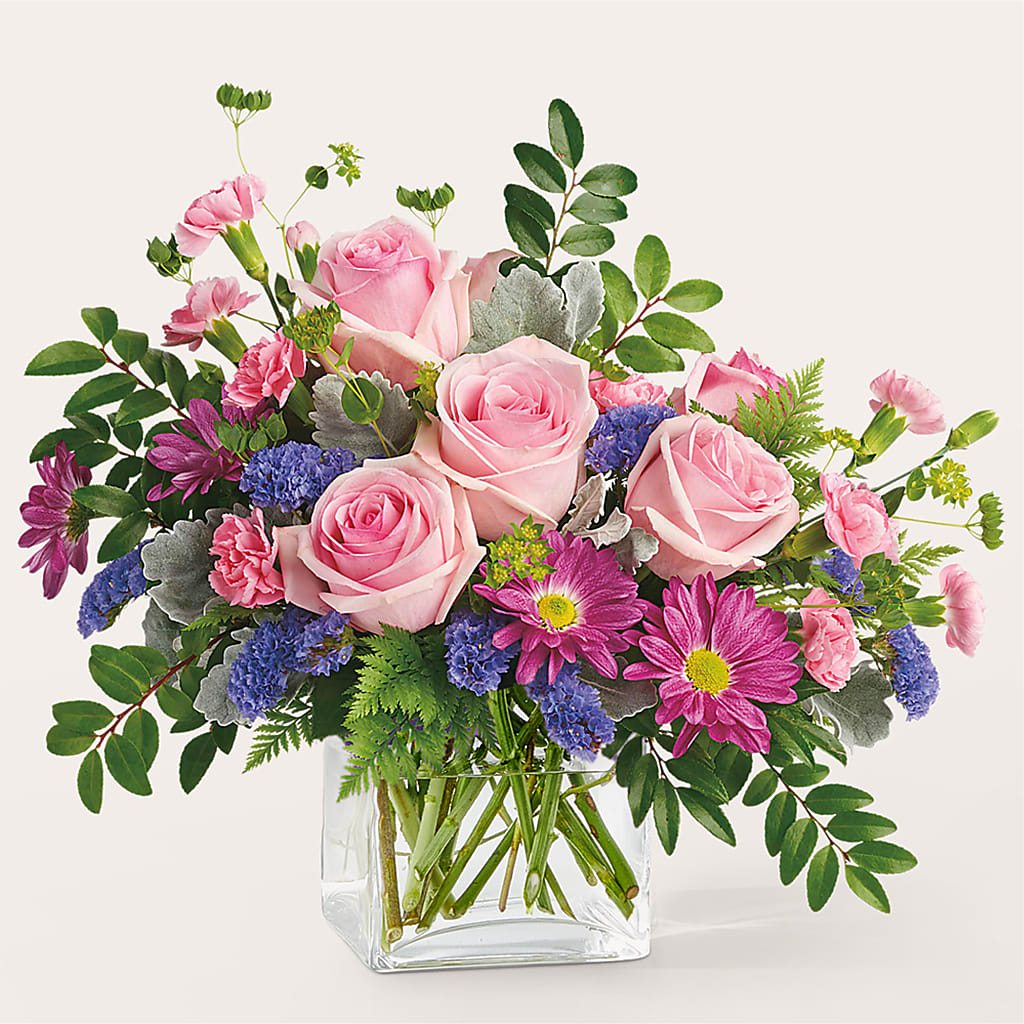 Starlet Bouquet – Blooming Branches, Guttenberg IA