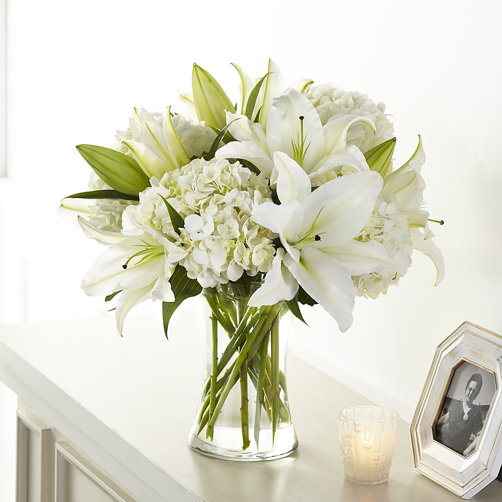 Compassionate Lily Bouquet – Blooming Branches, Guttenberg IA