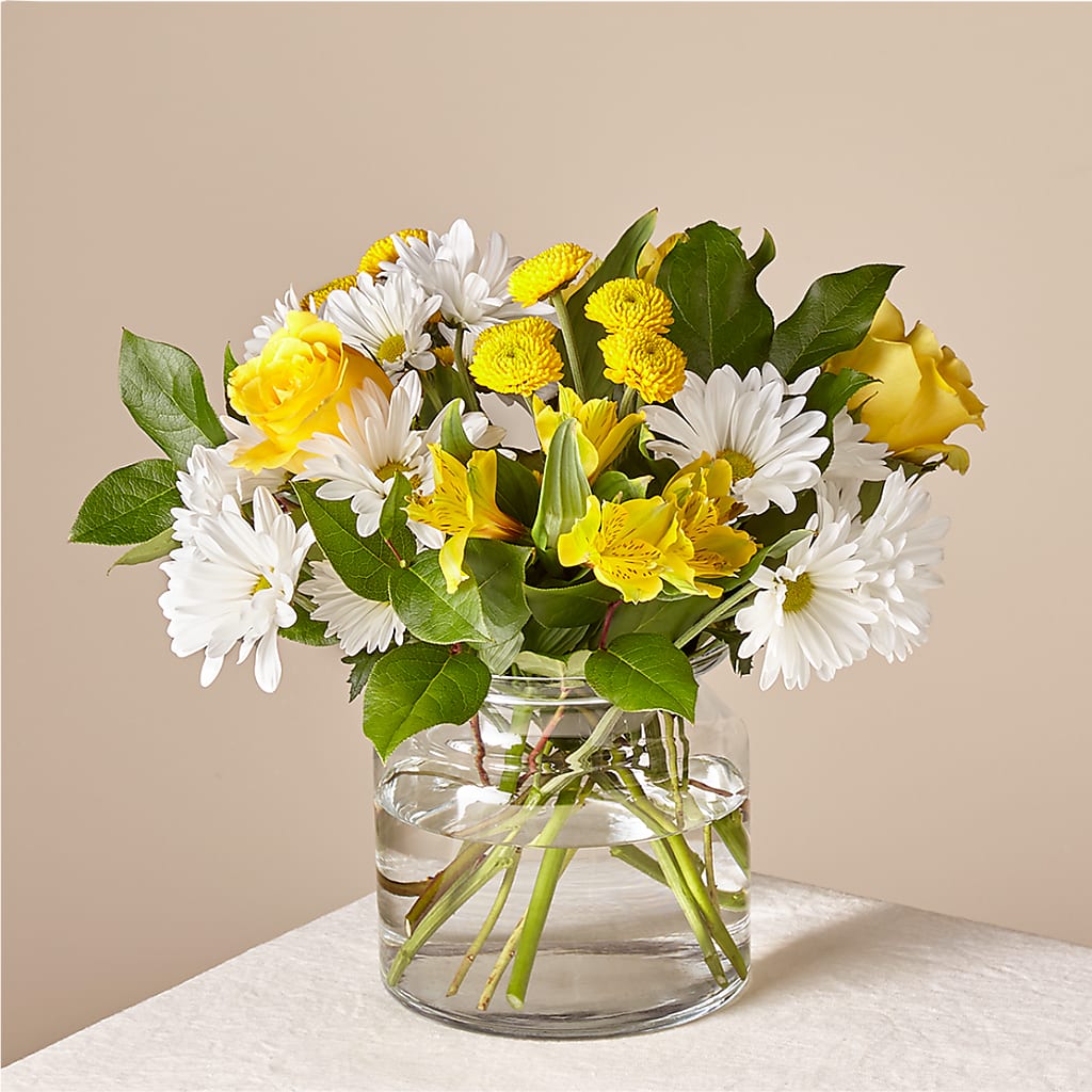 Sunny Sentiments Bouquet – Blooming Branches, Guttenberg IA