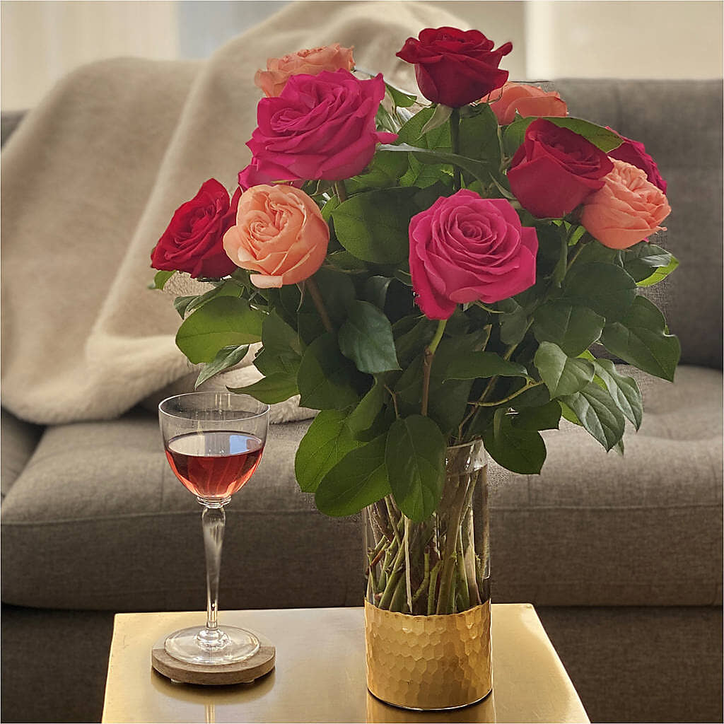 Ever After Rose Bouquet – Blooming Branches, Guttenberg IA