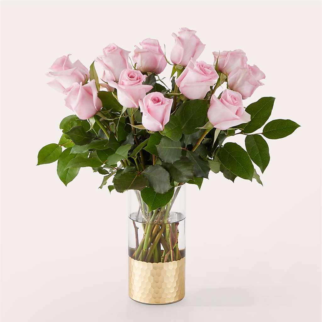 Picture Perfect Pink Rose Bouquet – Blooming Branches, Guttenberg IA