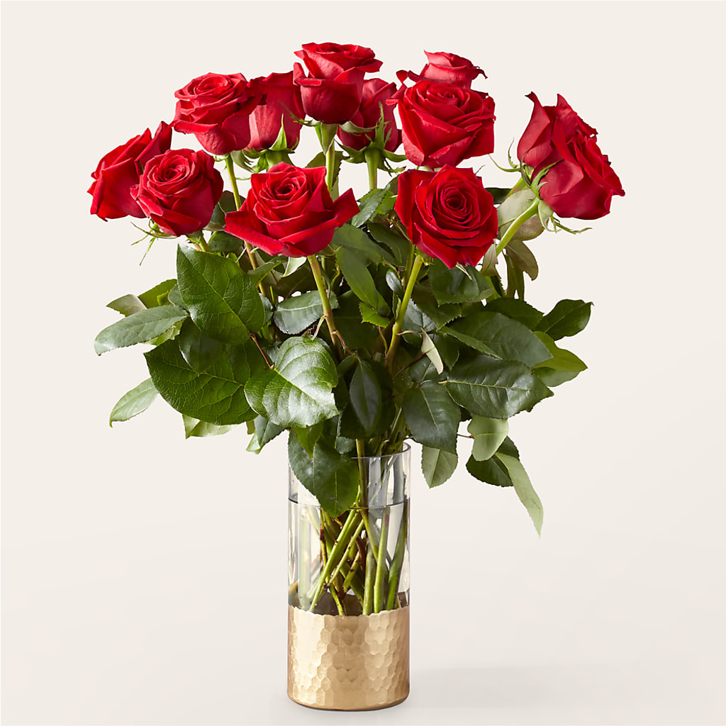 Classic Love Red Rose Bouquet – Blooming Branches, Guttenberg IA