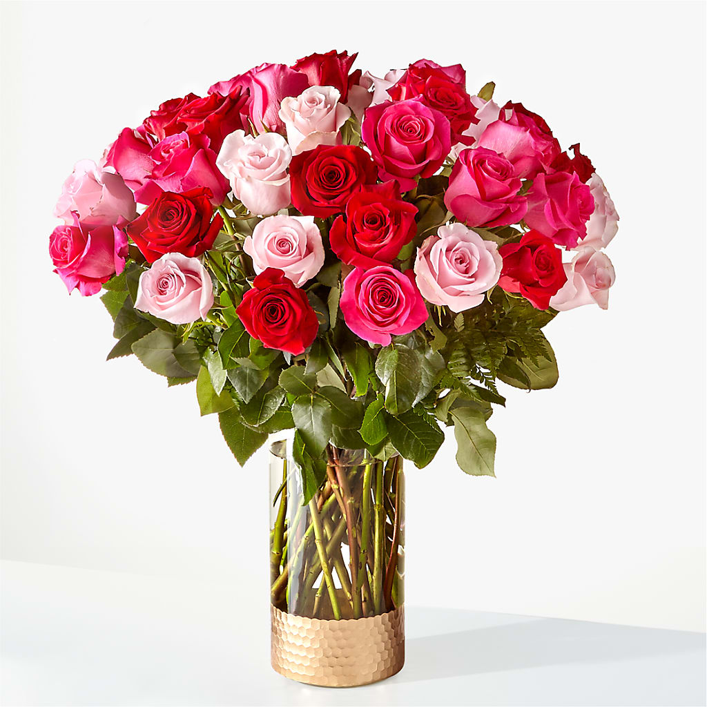 Love Notes Rose Bouquet – Blooming Branches, Guttenberg IA