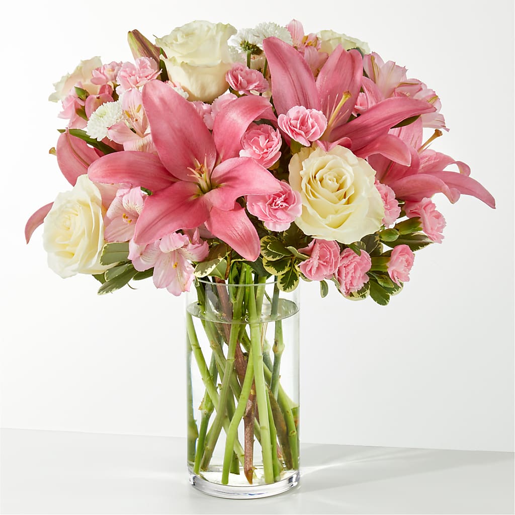 Piece of Cake Bouquet – Blooming Branches, Guttenberg IA