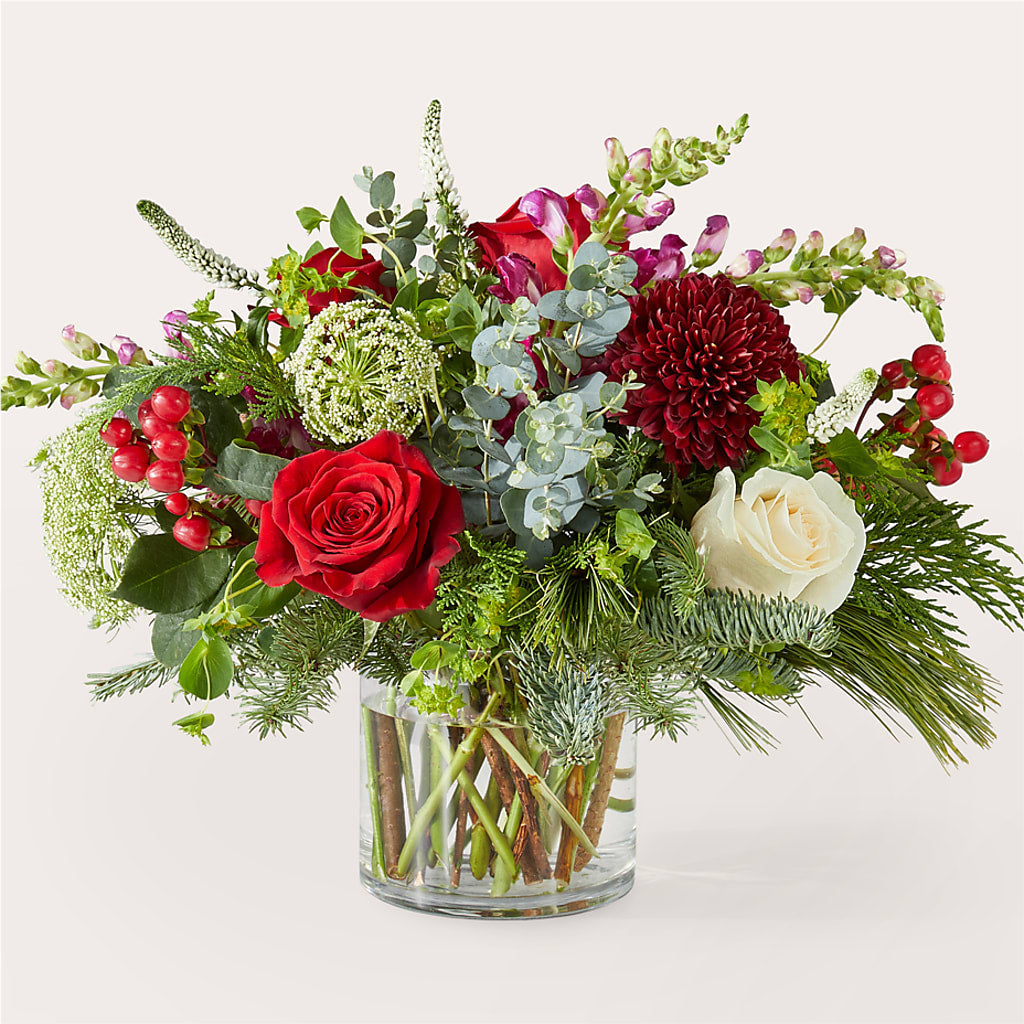 Cranberry Fizz Bouquet – Blooming Branches, Guttenberg IA