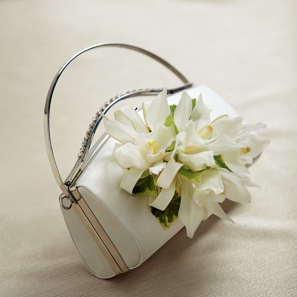 White Purse Decor – Blooming Branches, Guttenberg IA