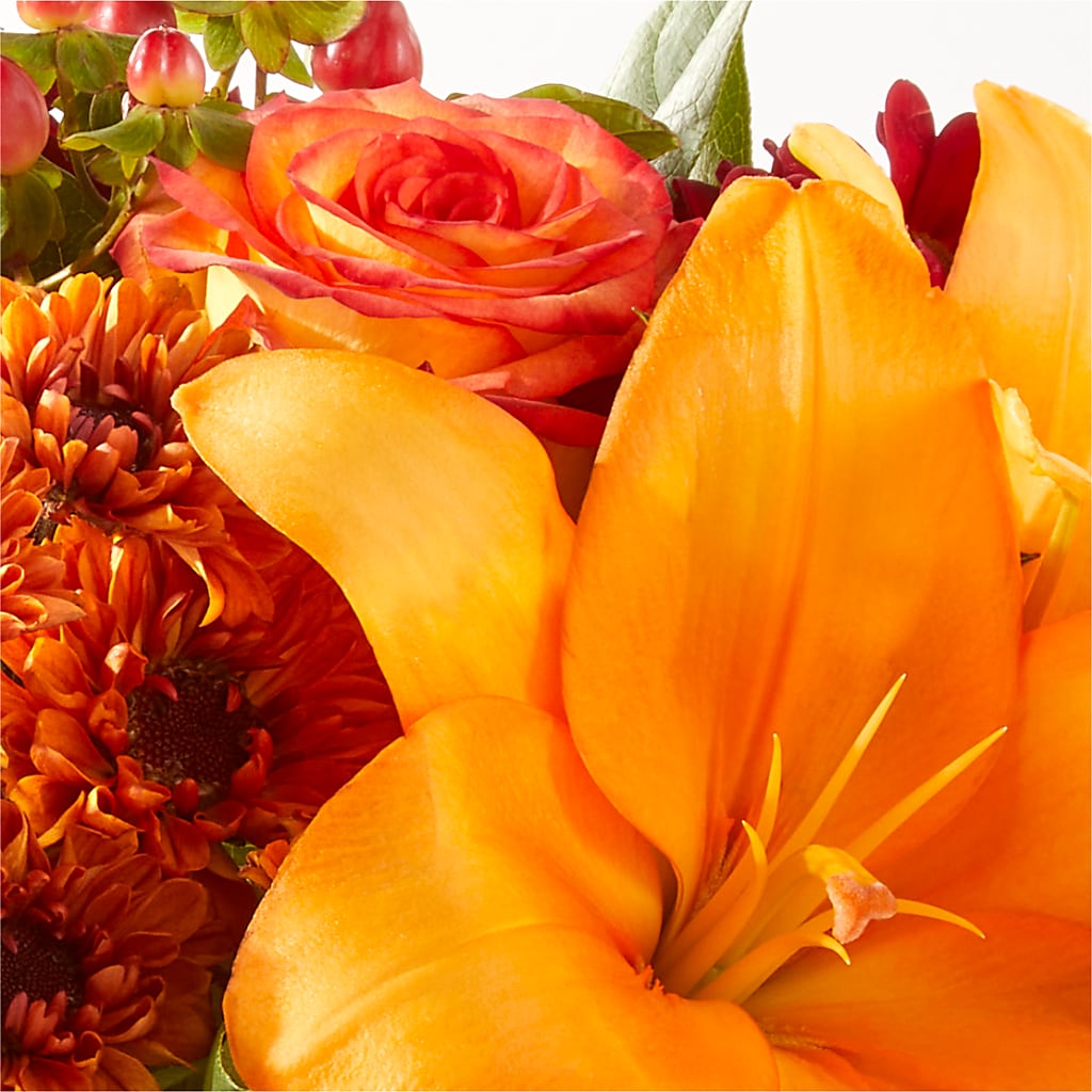 Backyard Bonfire Bouquet –  Blooming Branches, Guttenberg IA