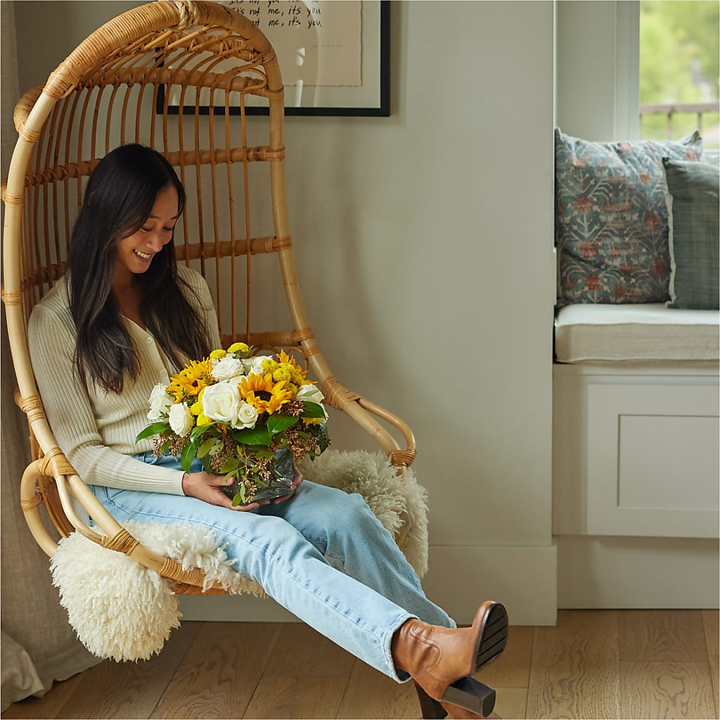 Luminous Morning Bouquet –  Blooming Branches, Guttenberg IA