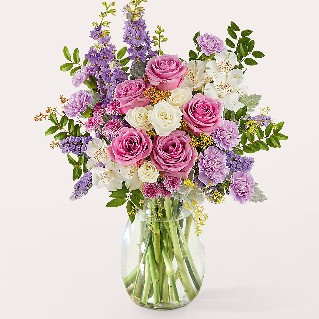 Lucky Me Bouquet –  Blooming Branches, Guttenberg IA