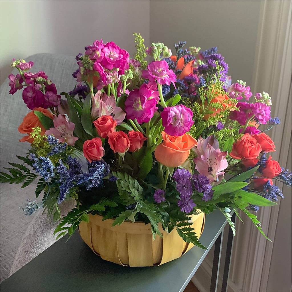 Garden of Life Basket –  Blooming Branches, Guttenberg IA