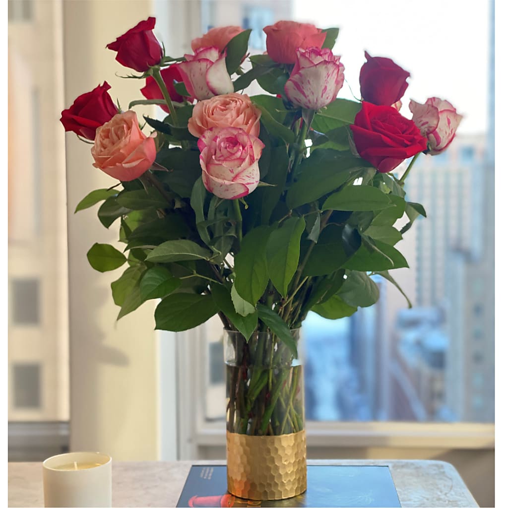 Ever After Rose Bouquet –  Blooming Branches, Guttenberg IA