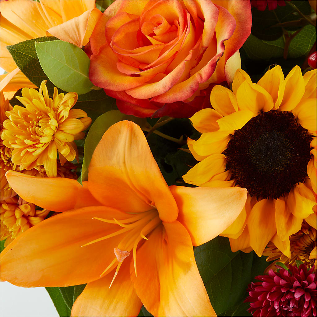 Grateful Centerpiece –  Blooming Branches, Guttenberg IA
