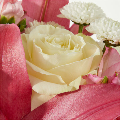 Piece of Cake Bouquet –  Blooming Branches, Guttenberg IA