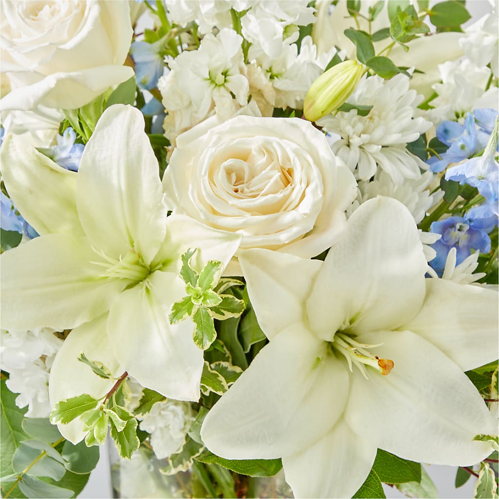 Peace of Mind Bouquet –  Blooming Branches, Guttenberg IA