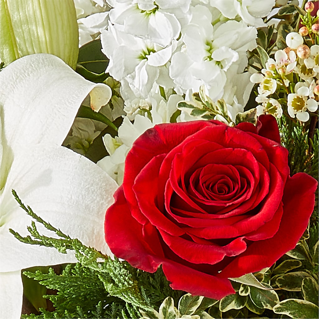Twinkle Lights Bouquet –  Blooming Branches, Guttenberg IA