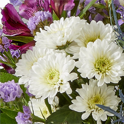 Shooting Star Bouquet –  Blooming Branches, Guttenberg IA