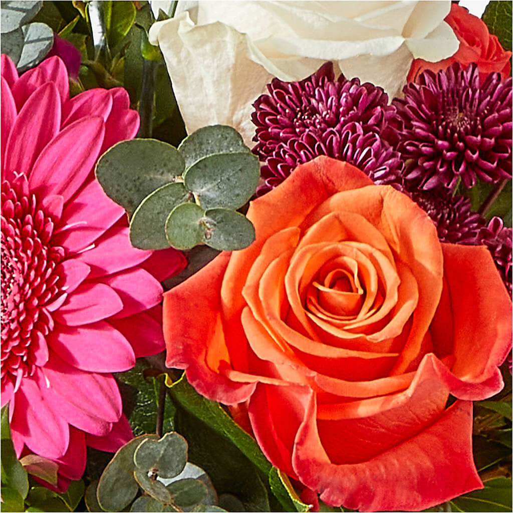 Smell the Roses Bouquet –  Blooming Branches, Guttenberg IA