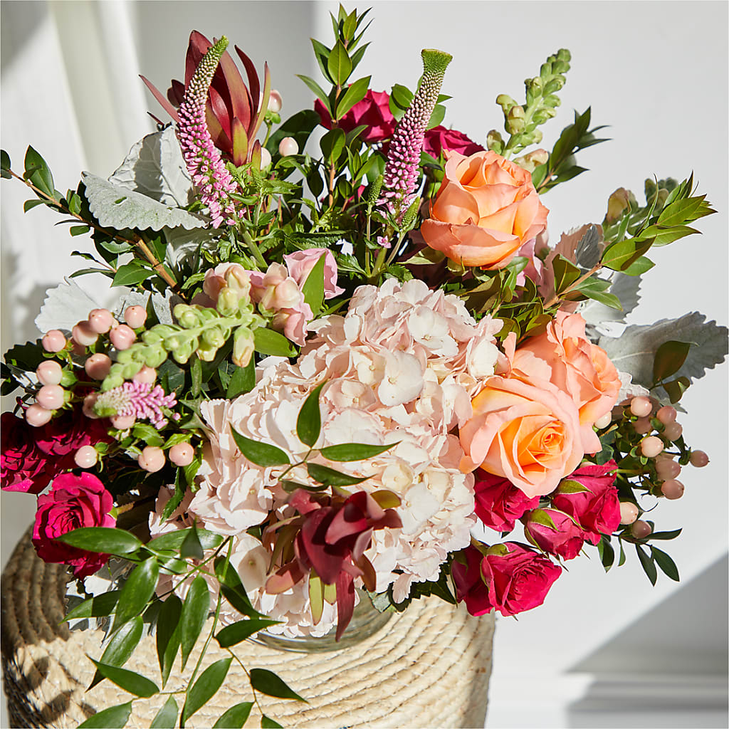 Glitz & Glam Bouquet –  Blooming Branches, Guttenberg IA