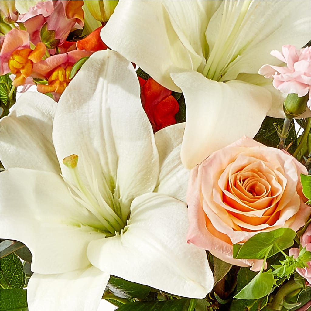 Grapefruit Splash Bouquet –  Blooming Branches, Guttenberg IA