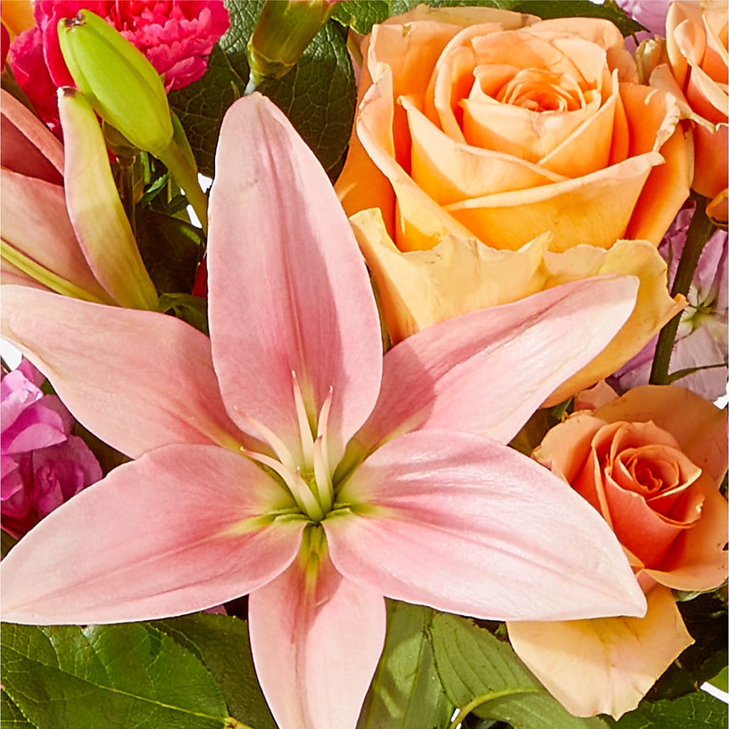 Bisous Bouquet –  Blooming Branches, Guttenberg IA