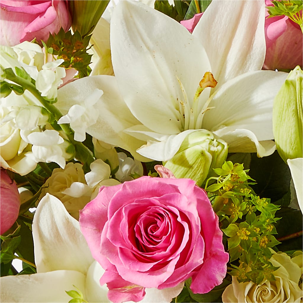 Fondly Bouquet –  Blooming Branches, Guttenberg IA